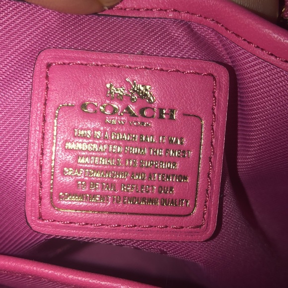 RARE LIMITED Sample Coach Pink Croc Leather Swagger Crossbody - Picture 7 of 15
